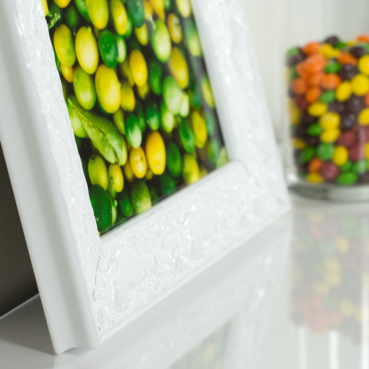Renaissance 1.75", Pearl White Picture Frame