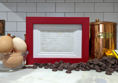 Creative Quirk: Transforming Your Walls with Picture Frames