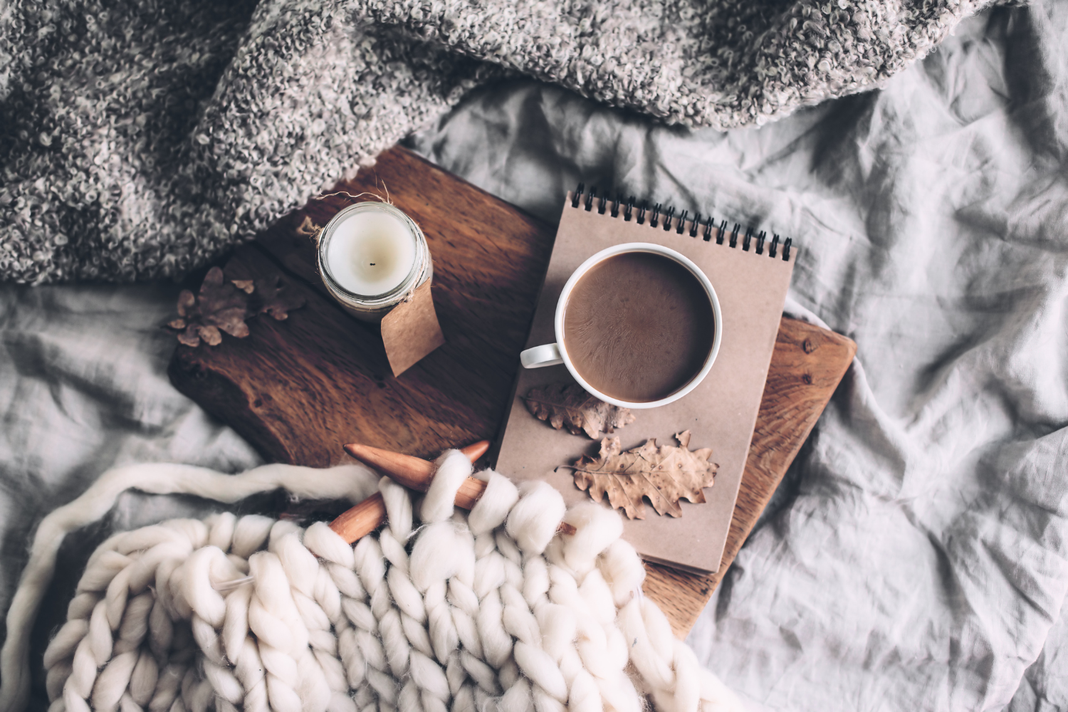 Embracing the Chill: Transform Your Space with Winter 2023’s Hottest Décor Trends