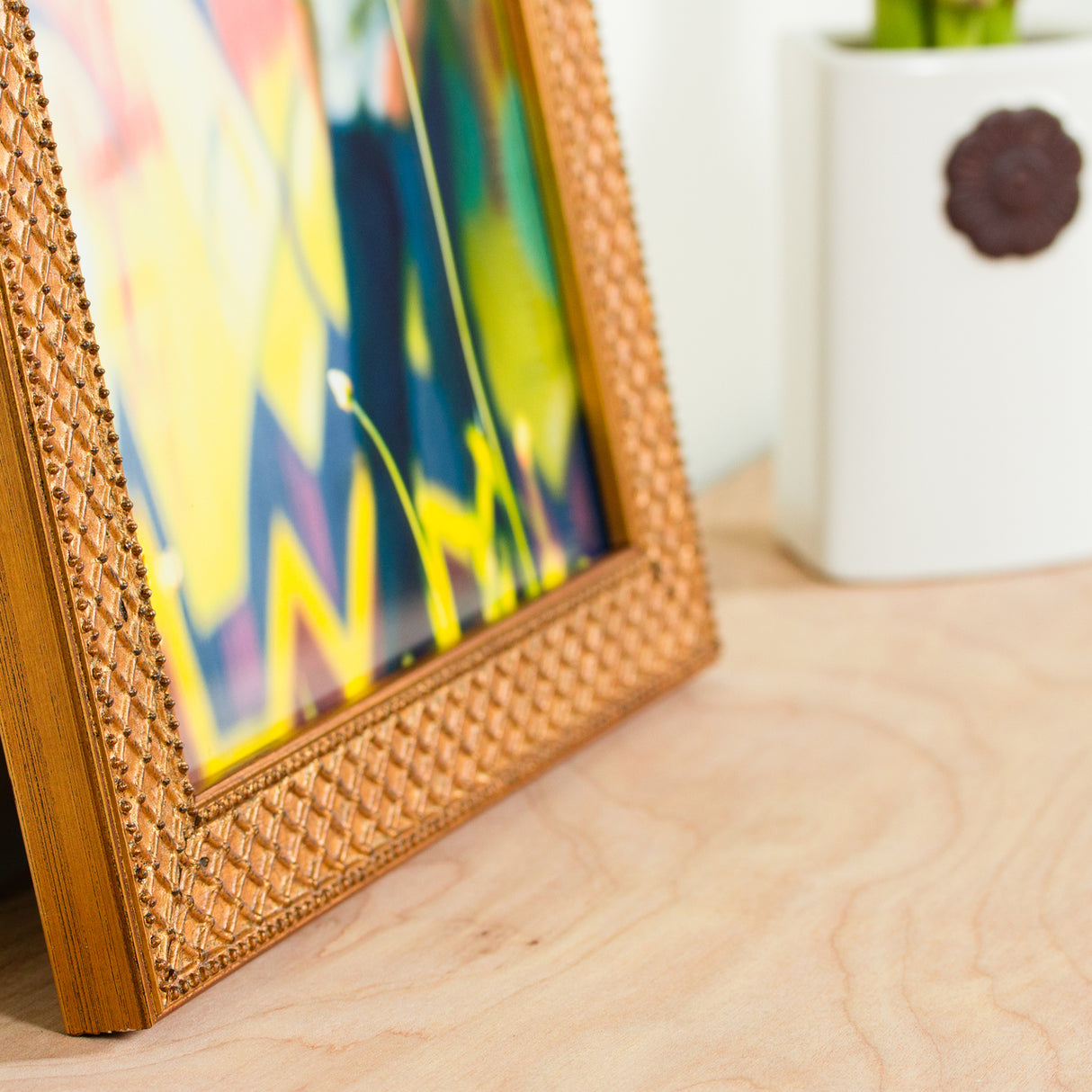Lenox 1.125", Antique Gold Picture Frame