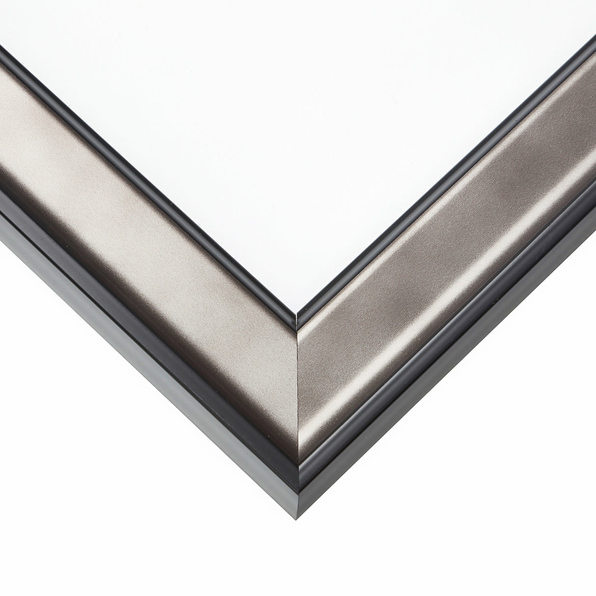 Atlas 1.375", Antique Pewter Picture Frame